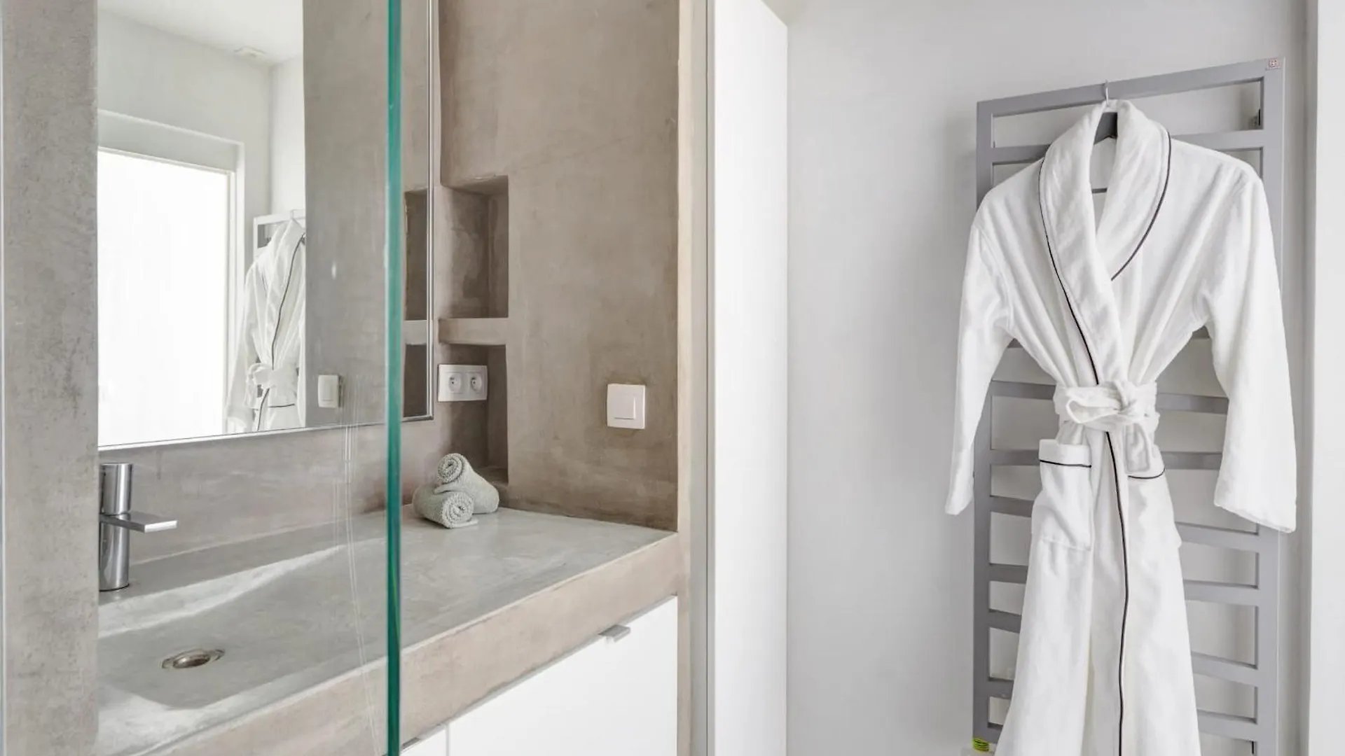 Le Louvre & Saint Germain - 1Br - Cityapartmentstay باريس شقة