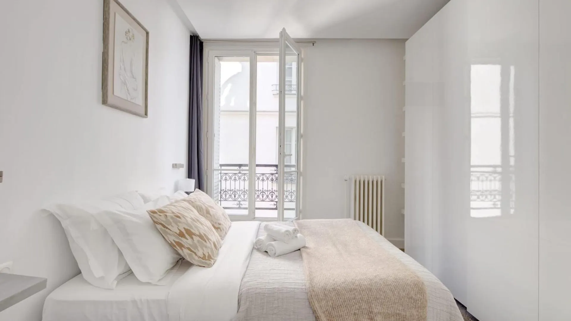 Le Louvre & Saint Germain - 1Br - Cityapartmentstay باريس 0*,  فرنسا